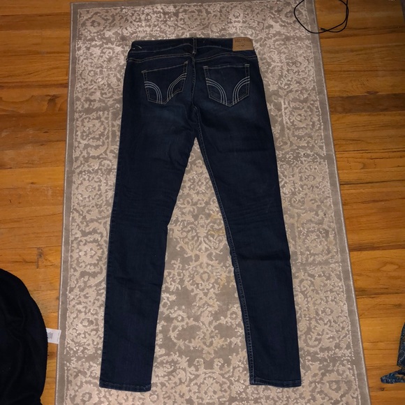 Hollister Dark Wash Jeans - Picture 3 of 3